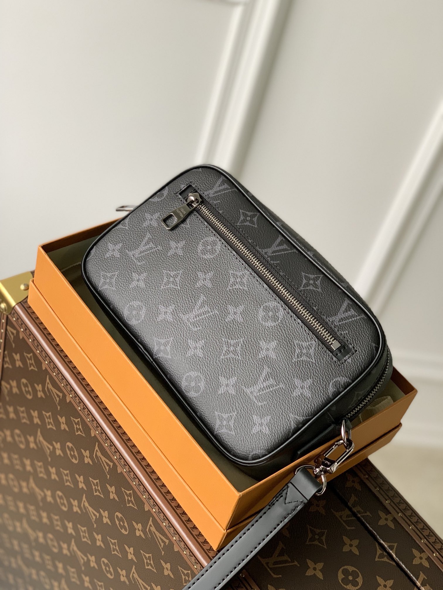 Louis Vuitton Pochette K